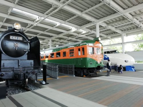 蒸気機関車と電車と新幹線